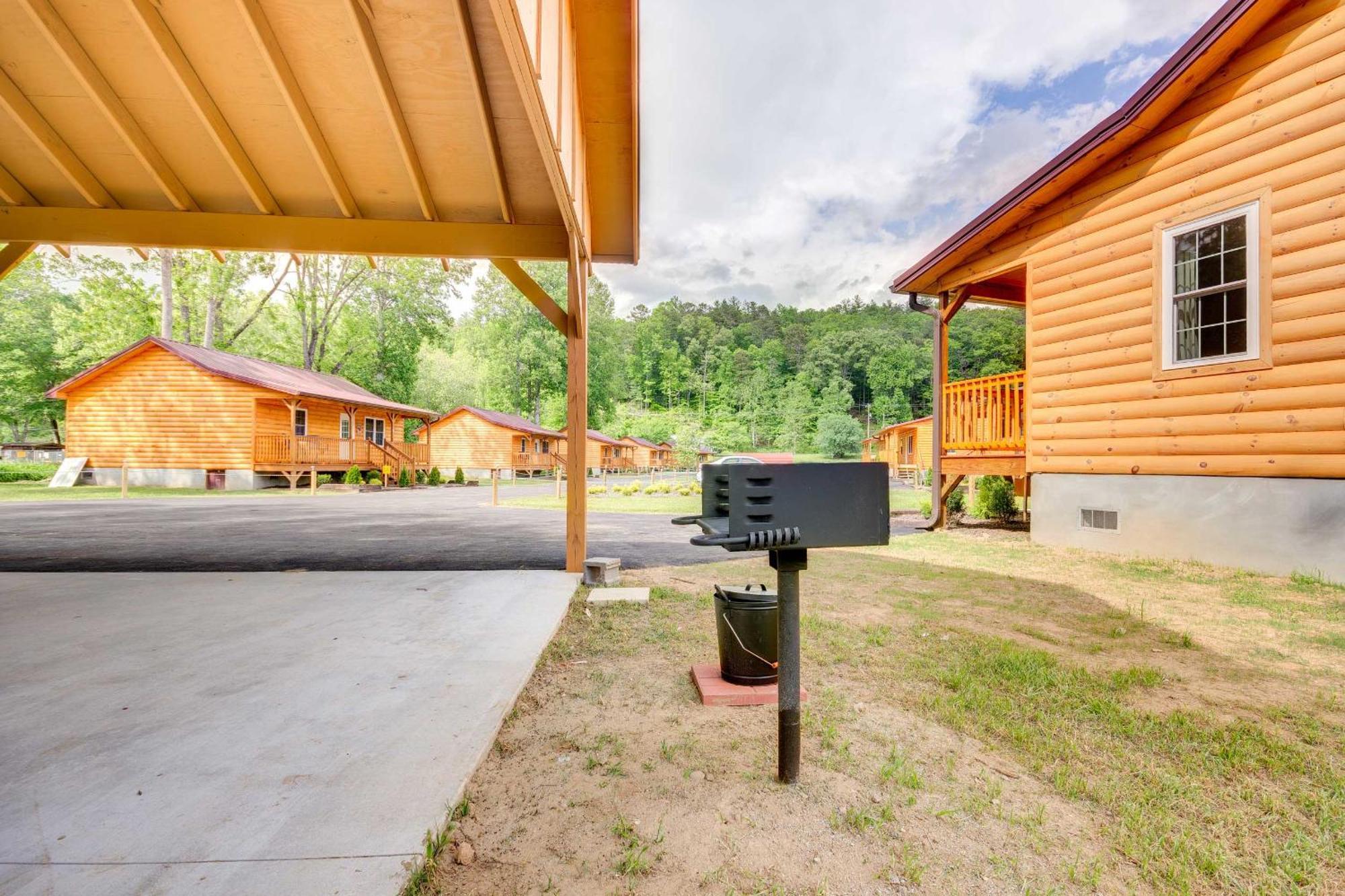 Cozy Smoky Mountain Cabin By Tuckasegee River! Bryson City Luaran gambar